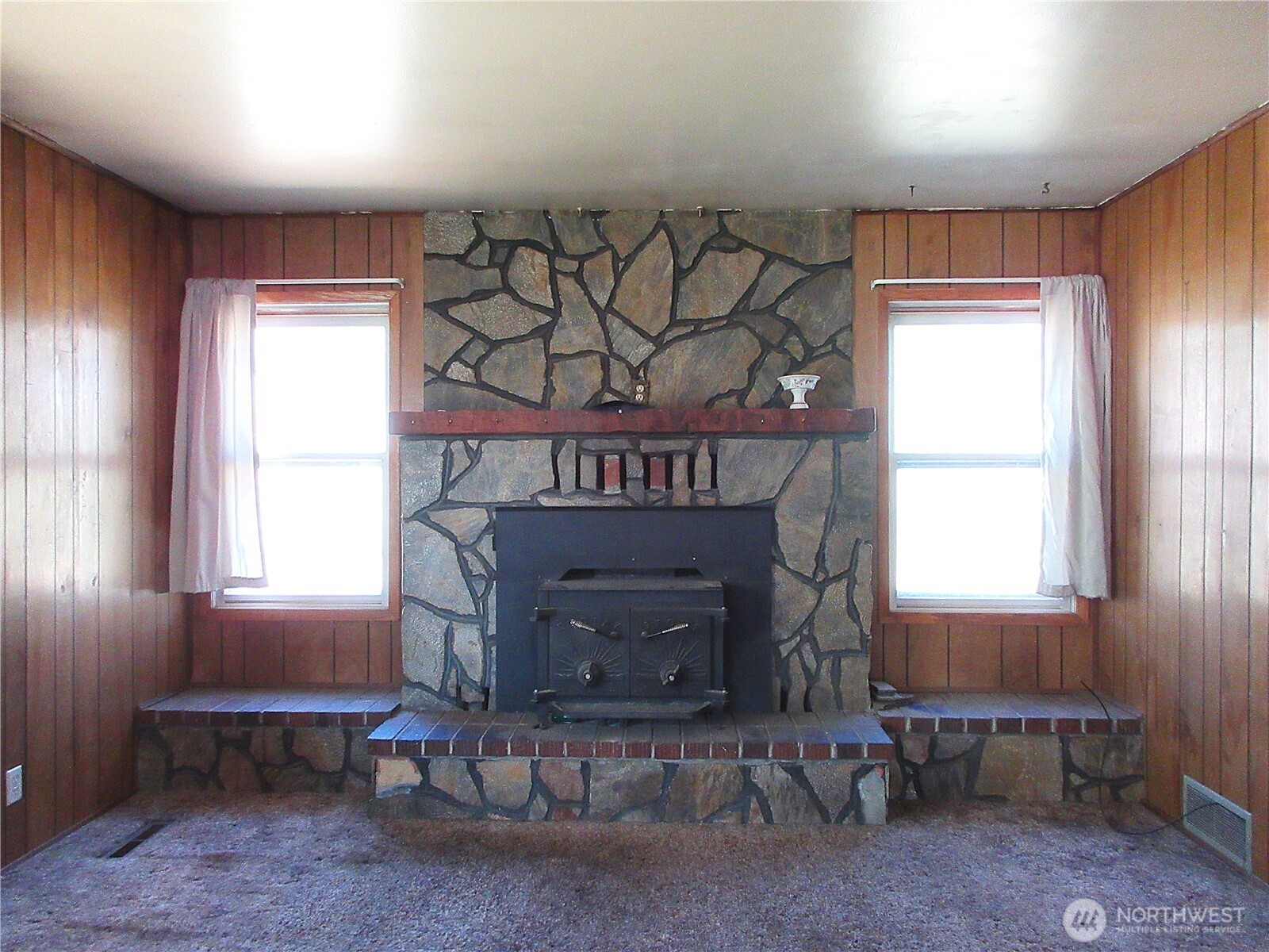 148 N Portland Street , Republic, WA 99166