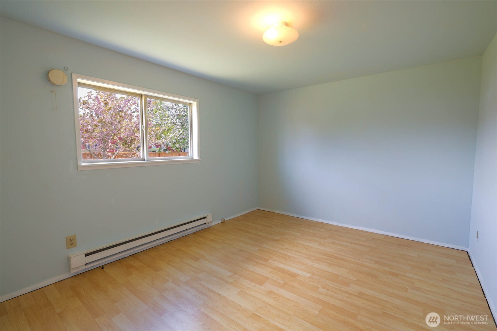 310 N Melbourne Street , Westport, WA 98595