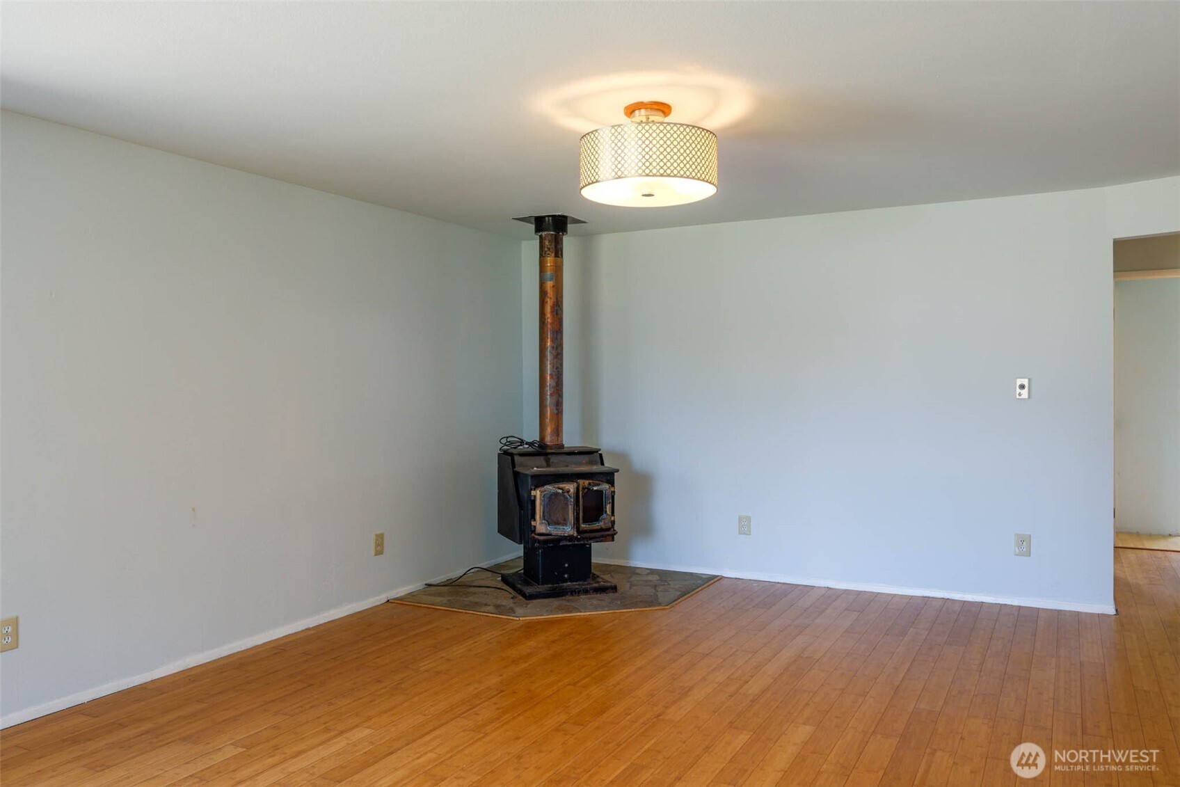 310 N Melbourne Street , Westport, WA 98595