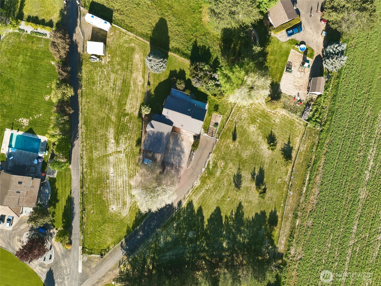 1520 Kaniksu Loop , Walla Walla, WA 99362