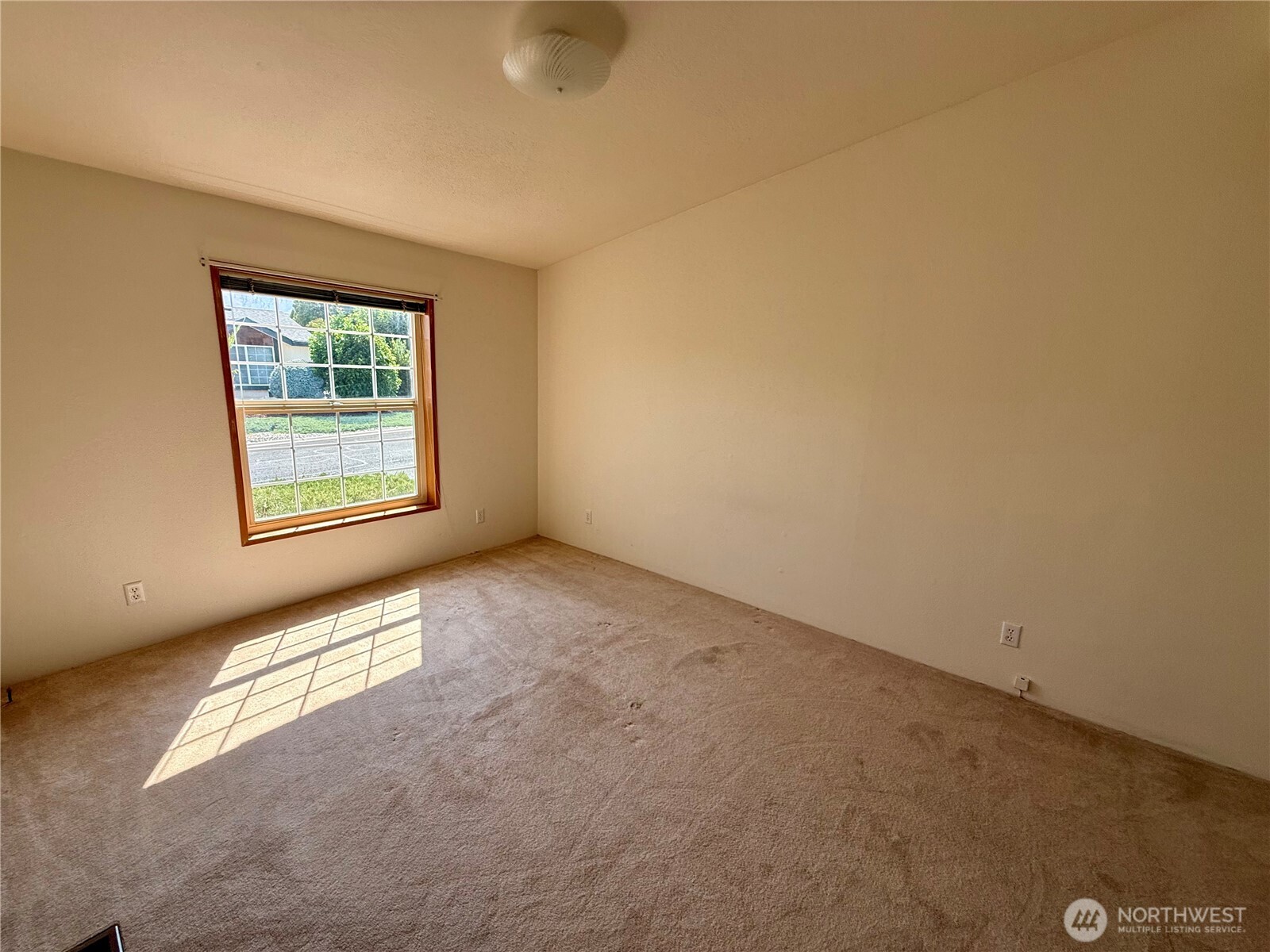 1628 Pleasant Avenue , Wenatchee, WA 98801