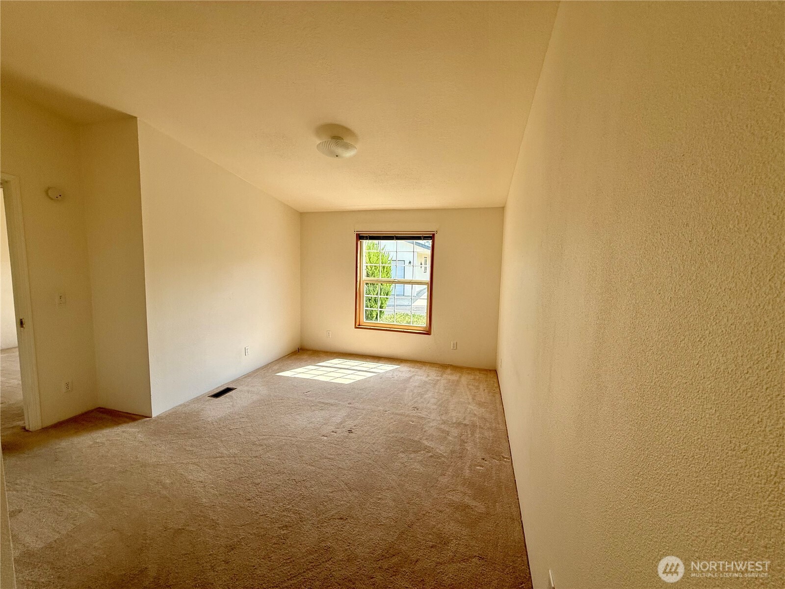 1628 Pleasant Avenue , Wenatchee, WA 98801