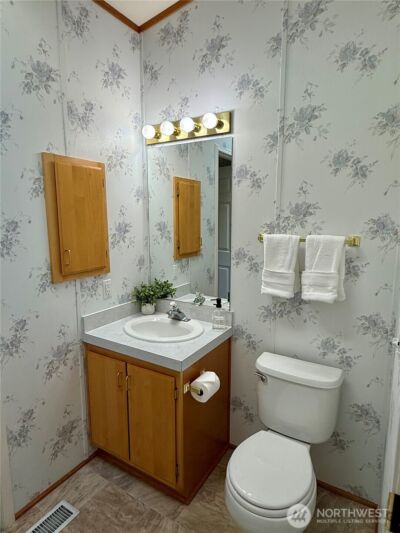 1628 Pleasant Avenue , Wenatchee, WA 98801 - Photo 10