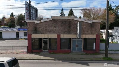 10311 Aurora Avenue N, Seattle, WA 98133 - Photo 1