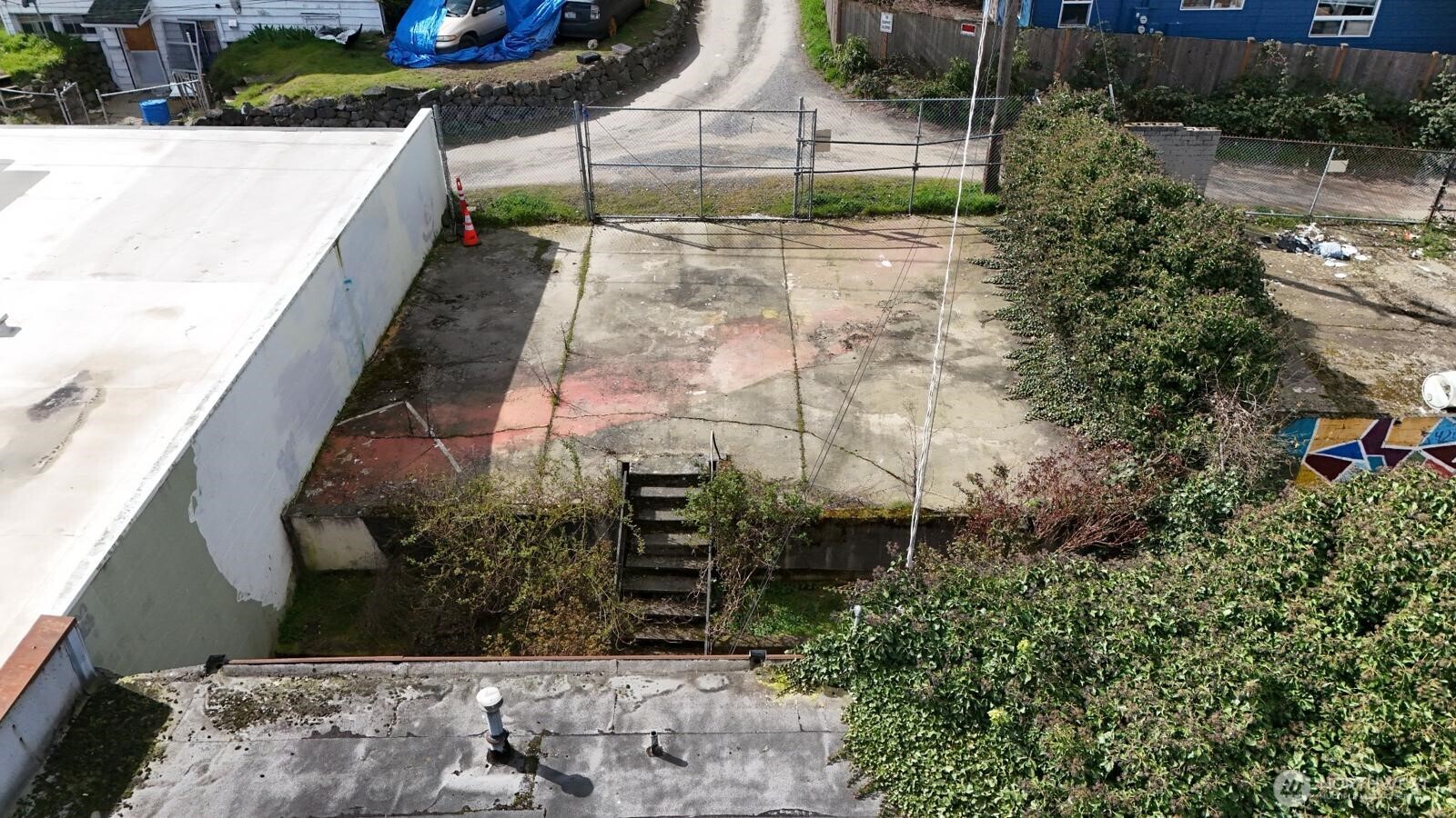 10311 Aurora Avenue N, Seattle, WA 98133