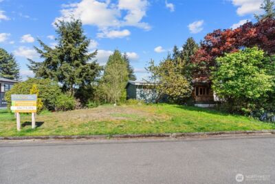 418 111th Avenue SE, Bellevue, WA 98004 - Photo 8