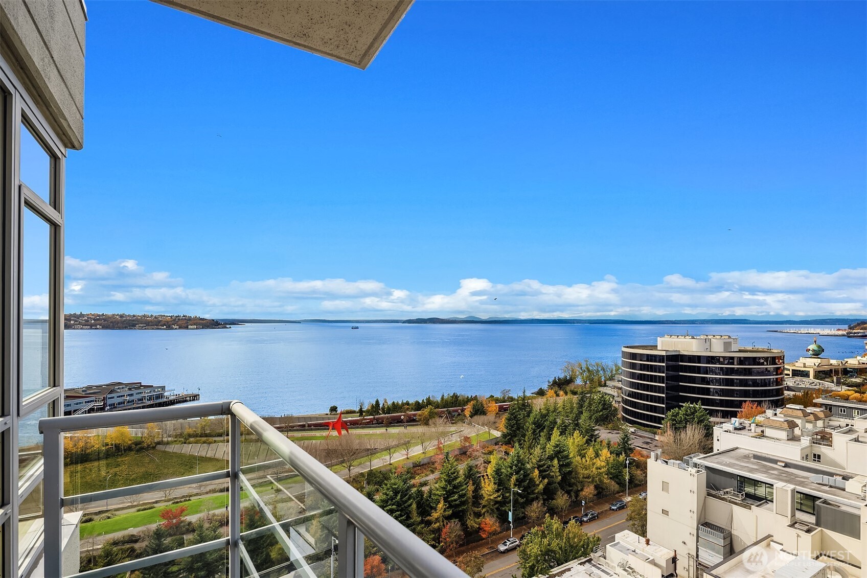 2929 1st Avenue #1200, Seattle, WA 98121