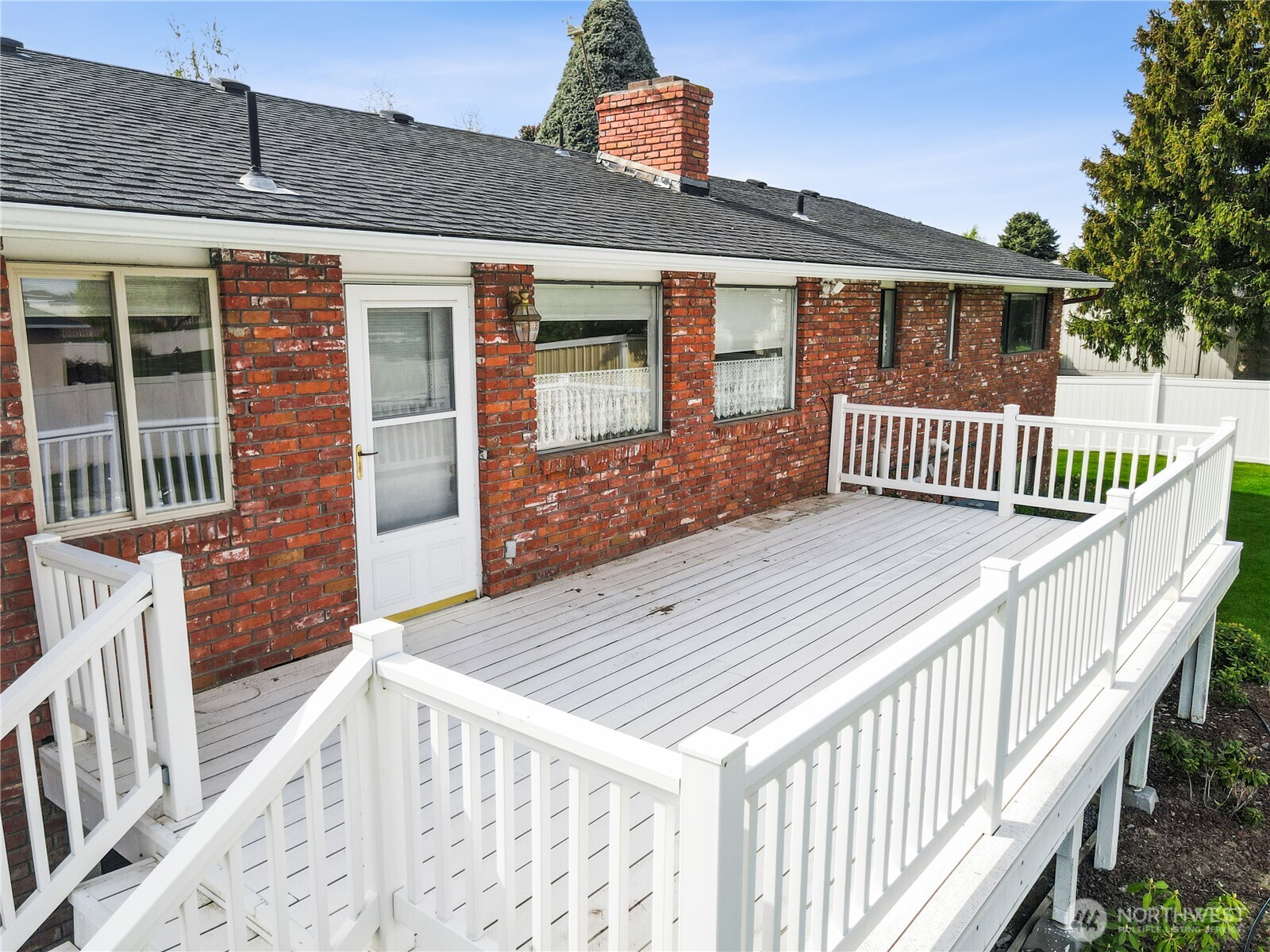 1665 E Fern Street , Othello, WA 99344