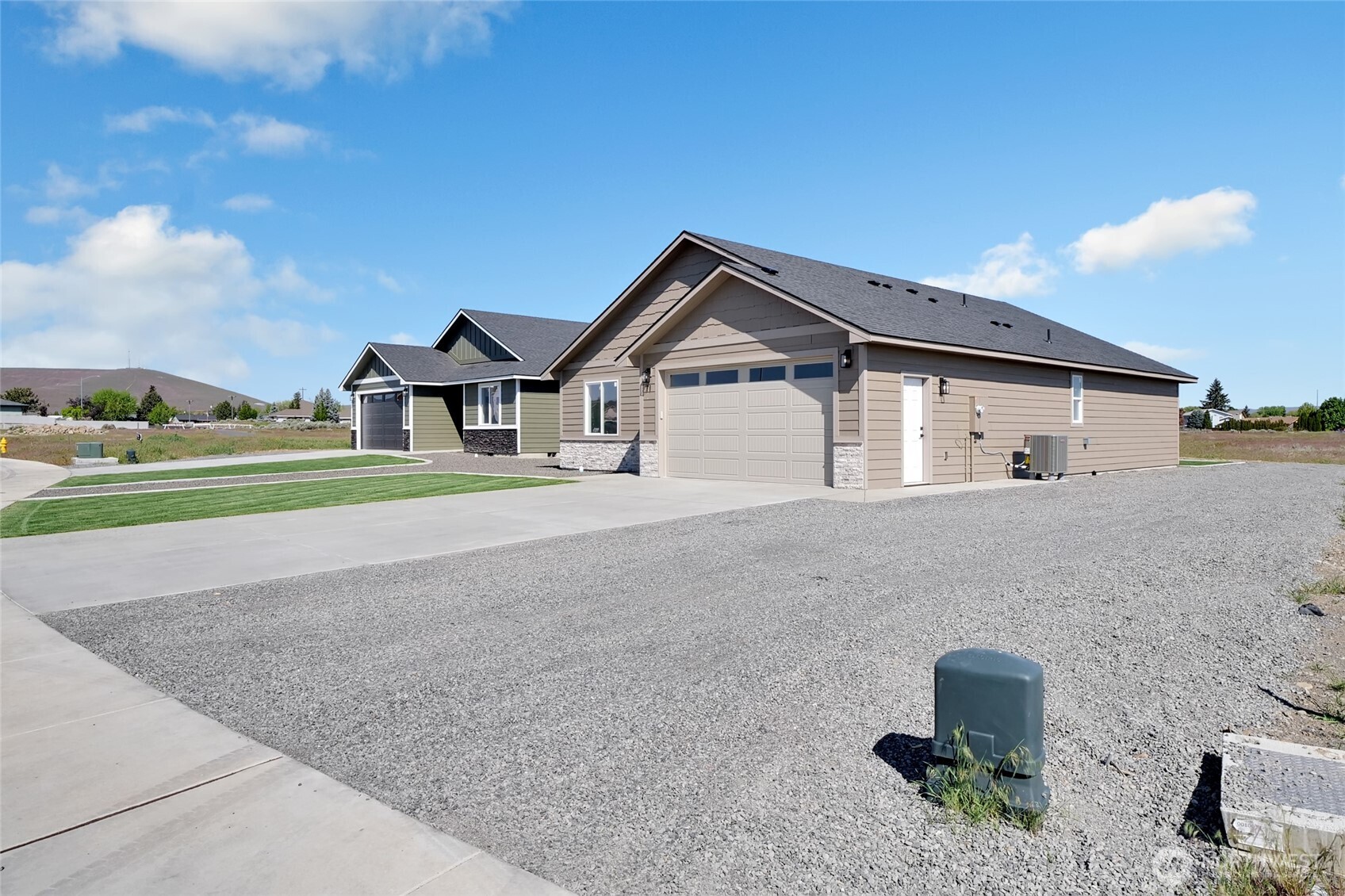 11 Parkside Loop SE, Ephrata, WA 98823