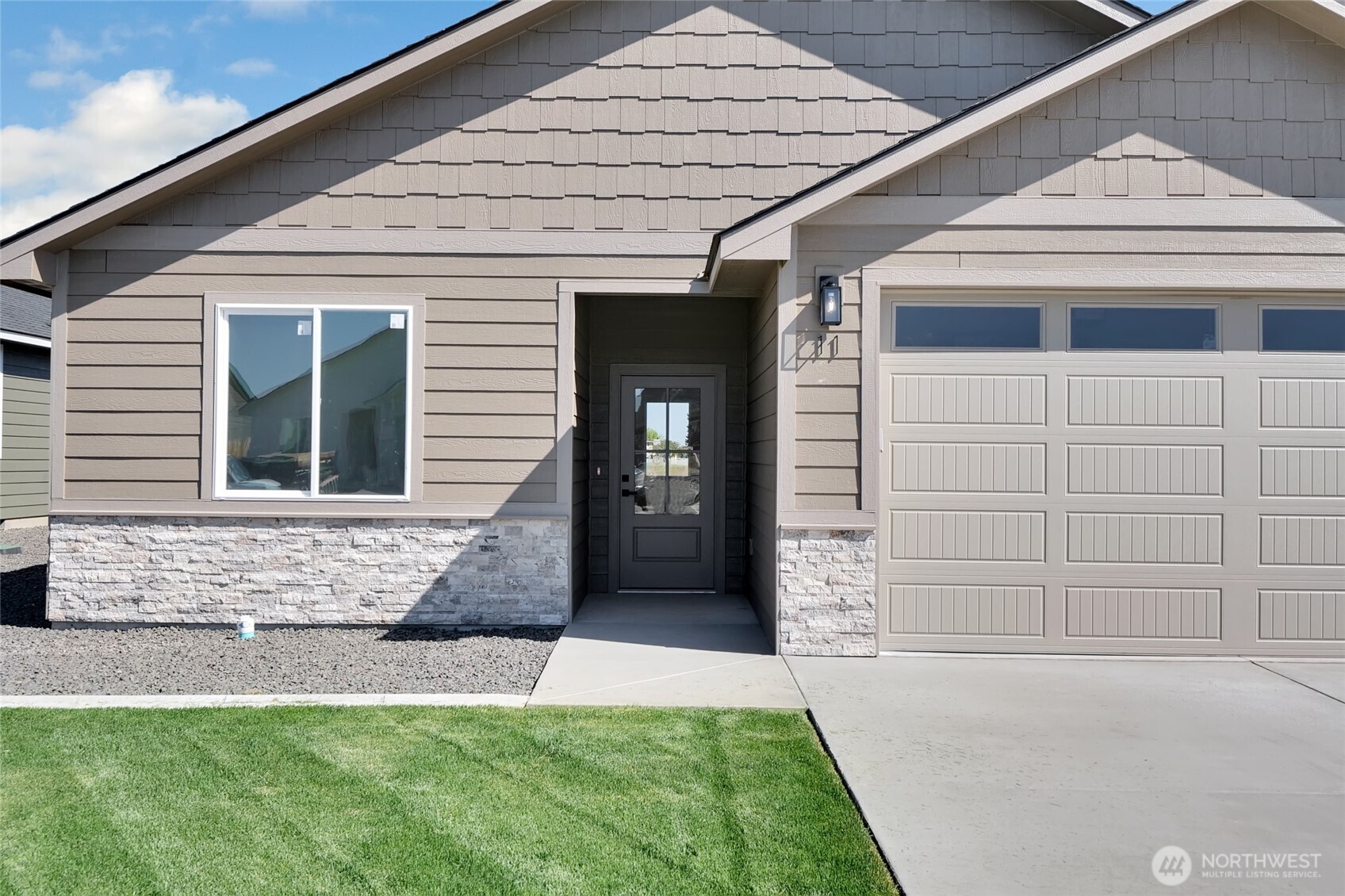 11 Parkside Loop SE, Ephrata, WA 98823