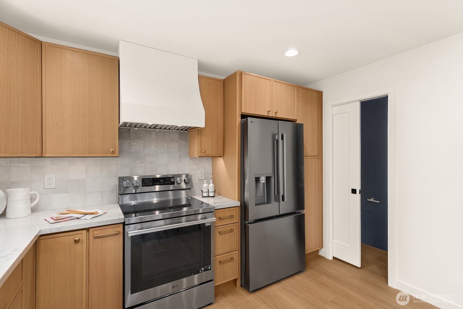 7340 B 40th Avenue NE, Seattle, WA 98115-6010