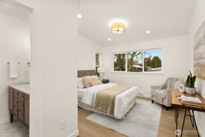 7340 B 40th Avenue NE, Seattle, WA 98115-6010 - Photo 13