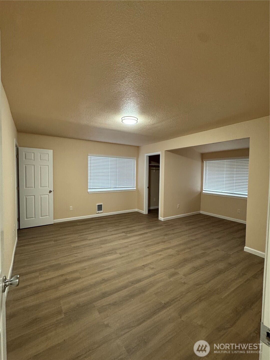 1833 Eastside Street SE, Olympia, WA 98501-3001