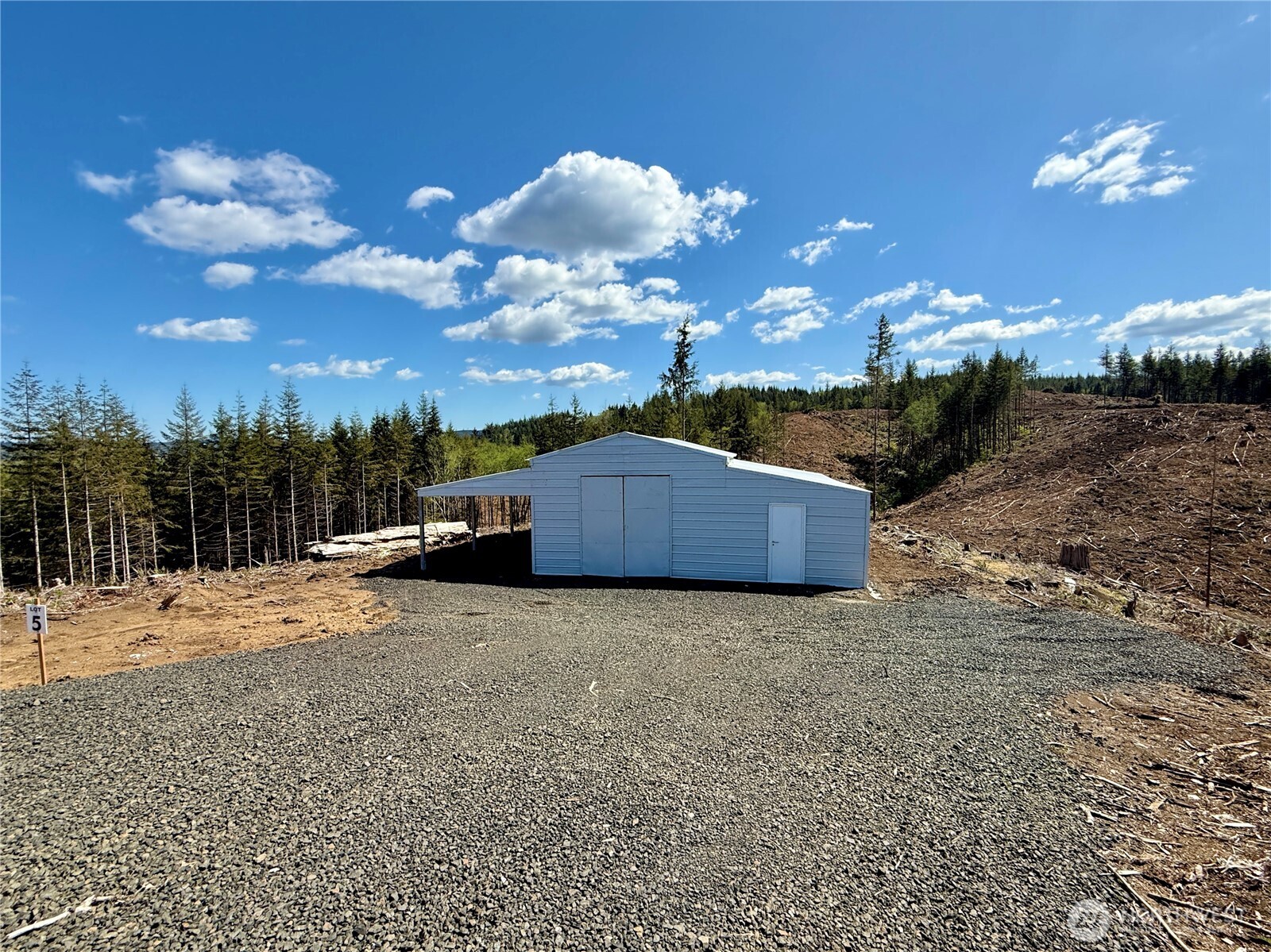 8468 Us Highway 101 , South Bend, WA 98586