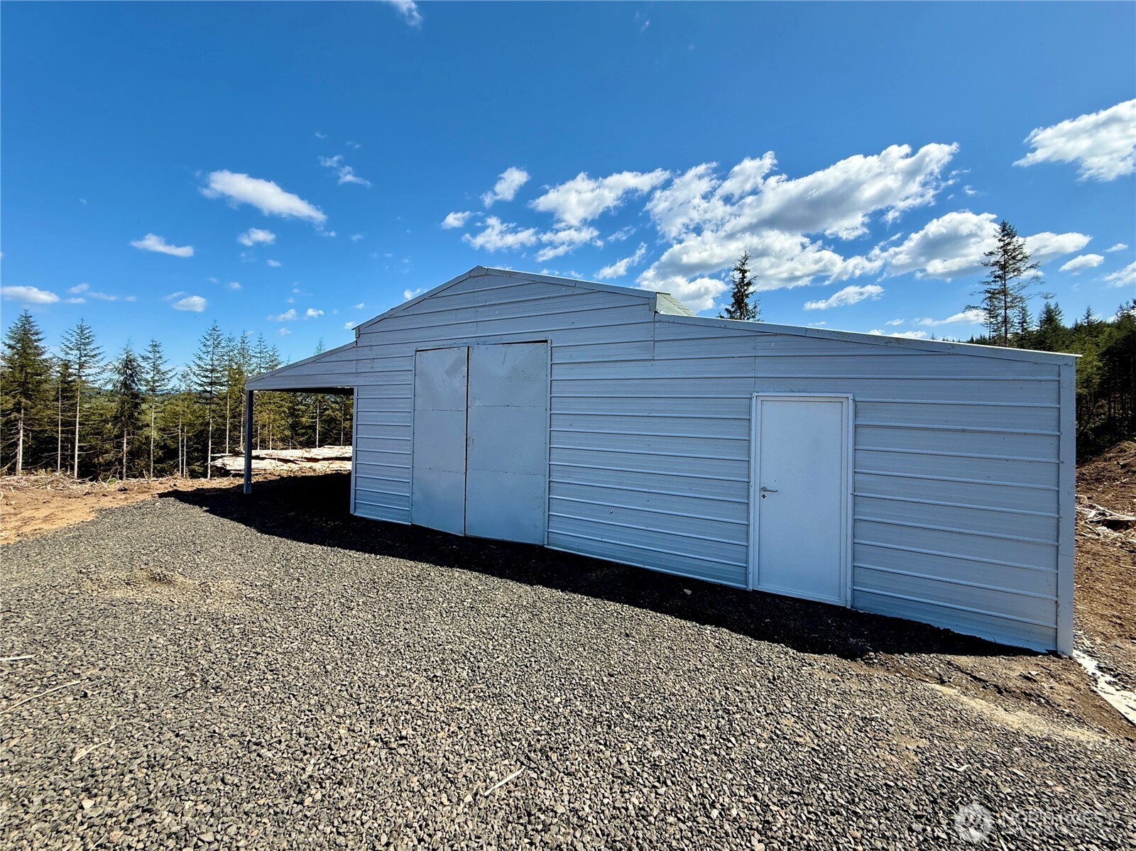 8468 Us Highway 101 , South Bend, WA 98586