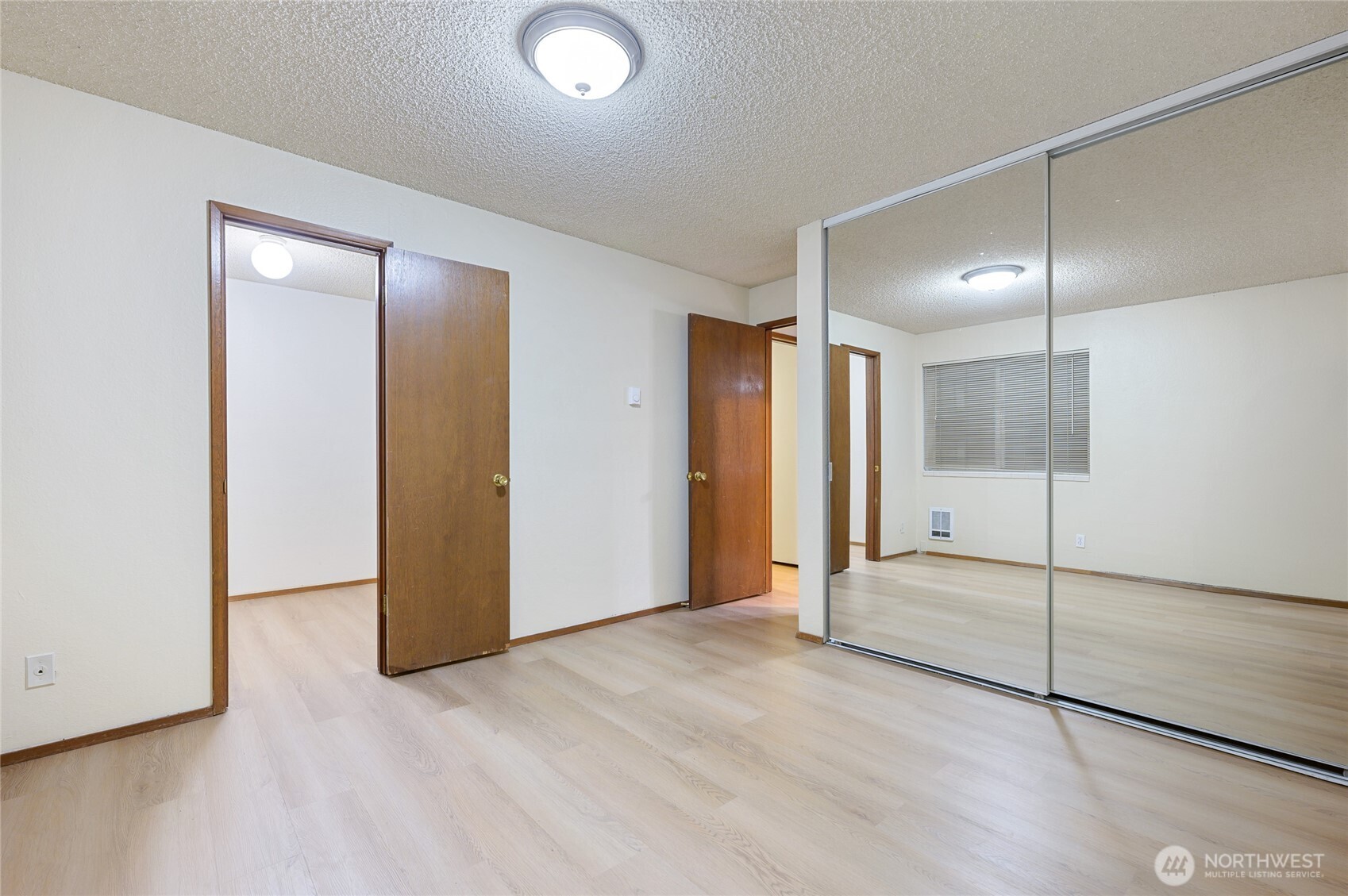 2318 Yale Avenue E, Seattle, WA 98102