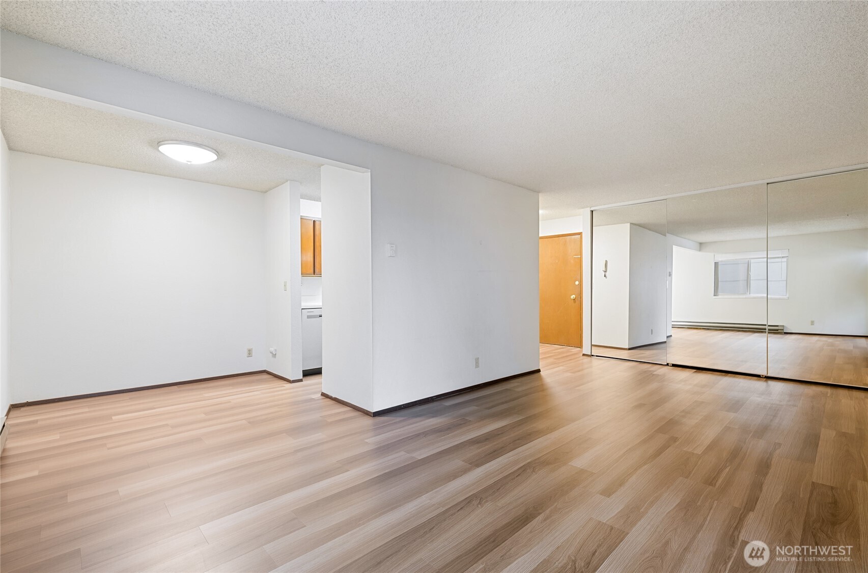 2318 Yale Avenue E, Seattle, WA 98102