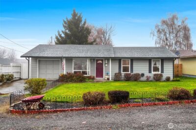 326 W 8th St , Warden, WA 98857 - Photo 2