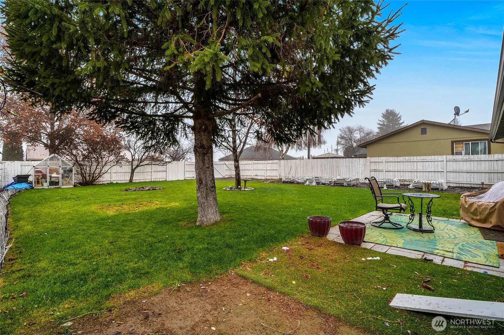 326 W 8th St , Warden, WA 98857