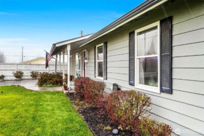 326 W 8th St , Warden, WA 98857 - Photo 3