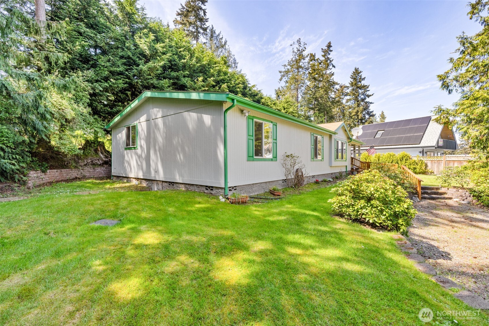 423 Fleming Drive , Sequim, WA 98382