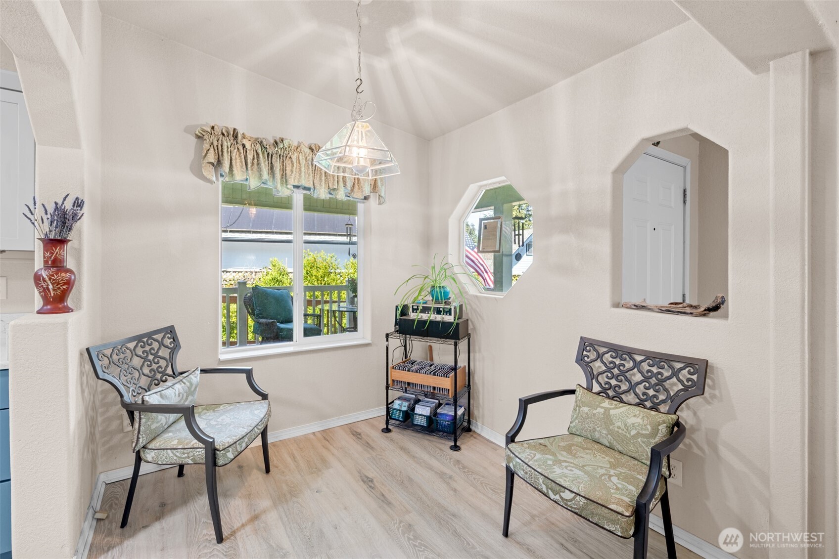 423 Fleming Drive , Sequim, WA 98382