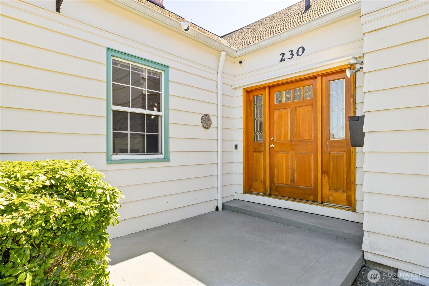 230 W 14th Street , Port Angeles, WA 98362
