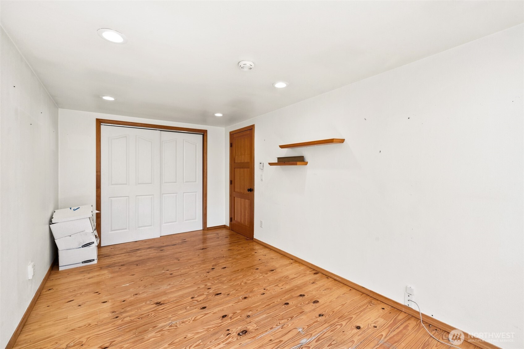 230 W 14th Street , Port Angeles, WA 98362