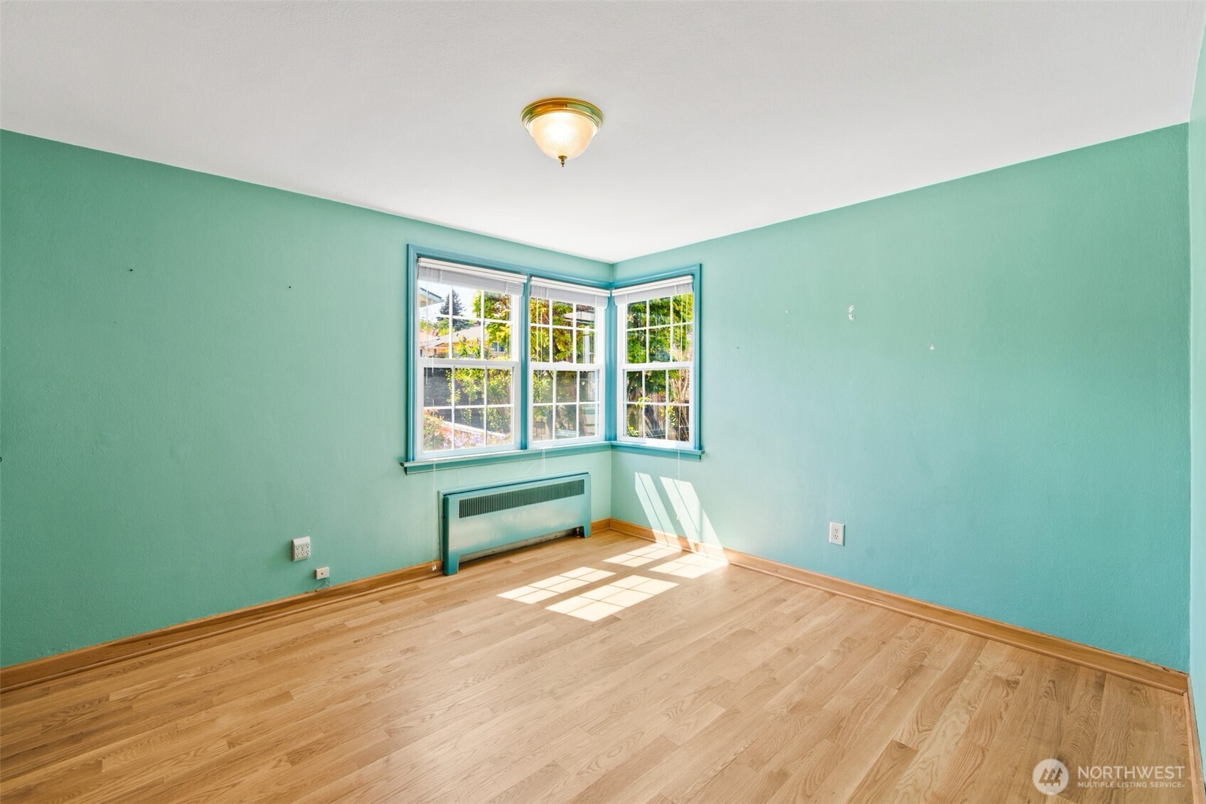 230 W 14th Street , Port Angeles, WA 98362