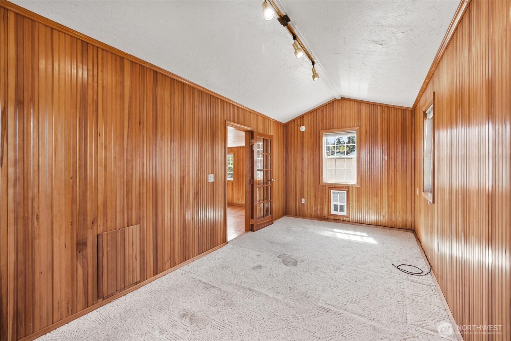 230 W 14th Street , Port Angeles, WA 98362