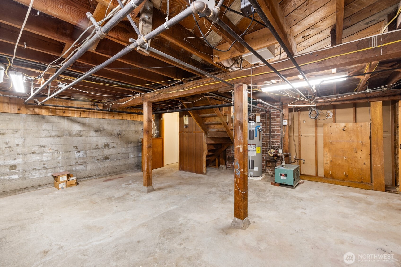 230 W 14th Street , Port Angeles, WA 98362