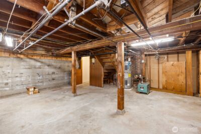 230 W 14th Street , Port Angeles, WA 98362 - Photo 33