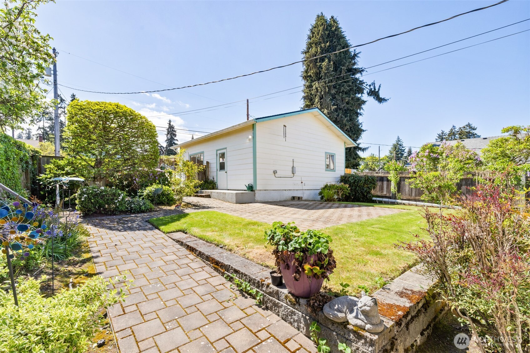 230 W 14th Street , Port Angeles, WA 98362