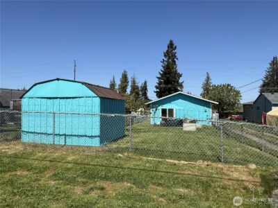 910 W 16th Street , Port Angeles, WA 98363 - Photo 16