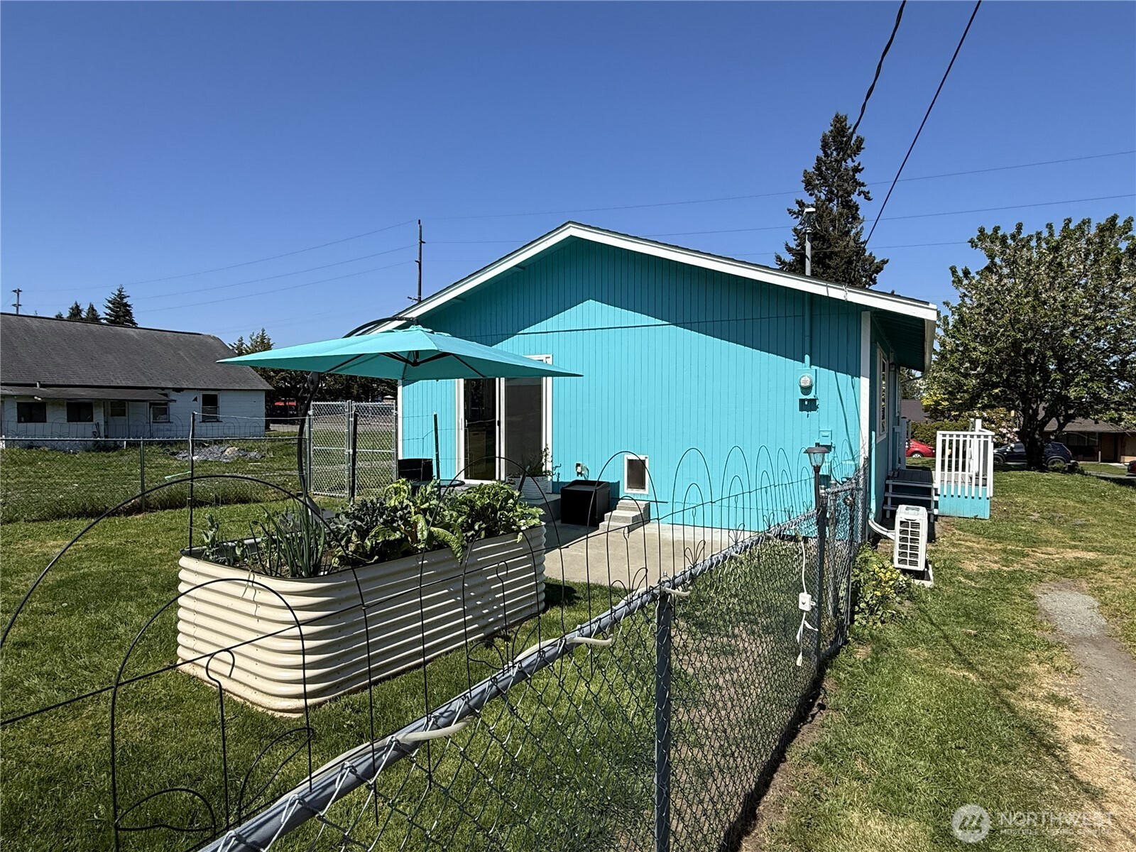 910 W 16th Street , Port Angeles, WA 98363