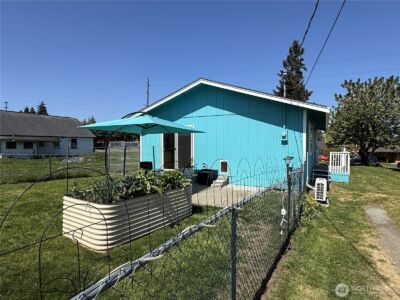 910 W 16th Street , Port Angeles, WA 98363 - Photo 19