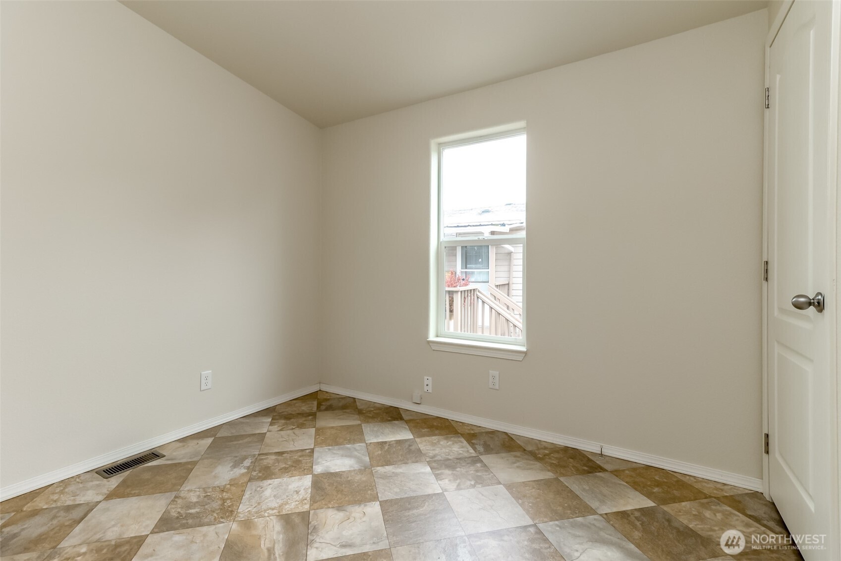7104 141st Avenue E, Sumner, WA 98390