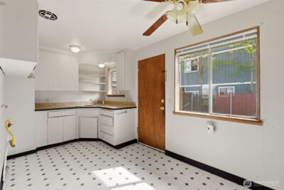 327 S Street SE, Auburn, WA 98002 - Photo 12