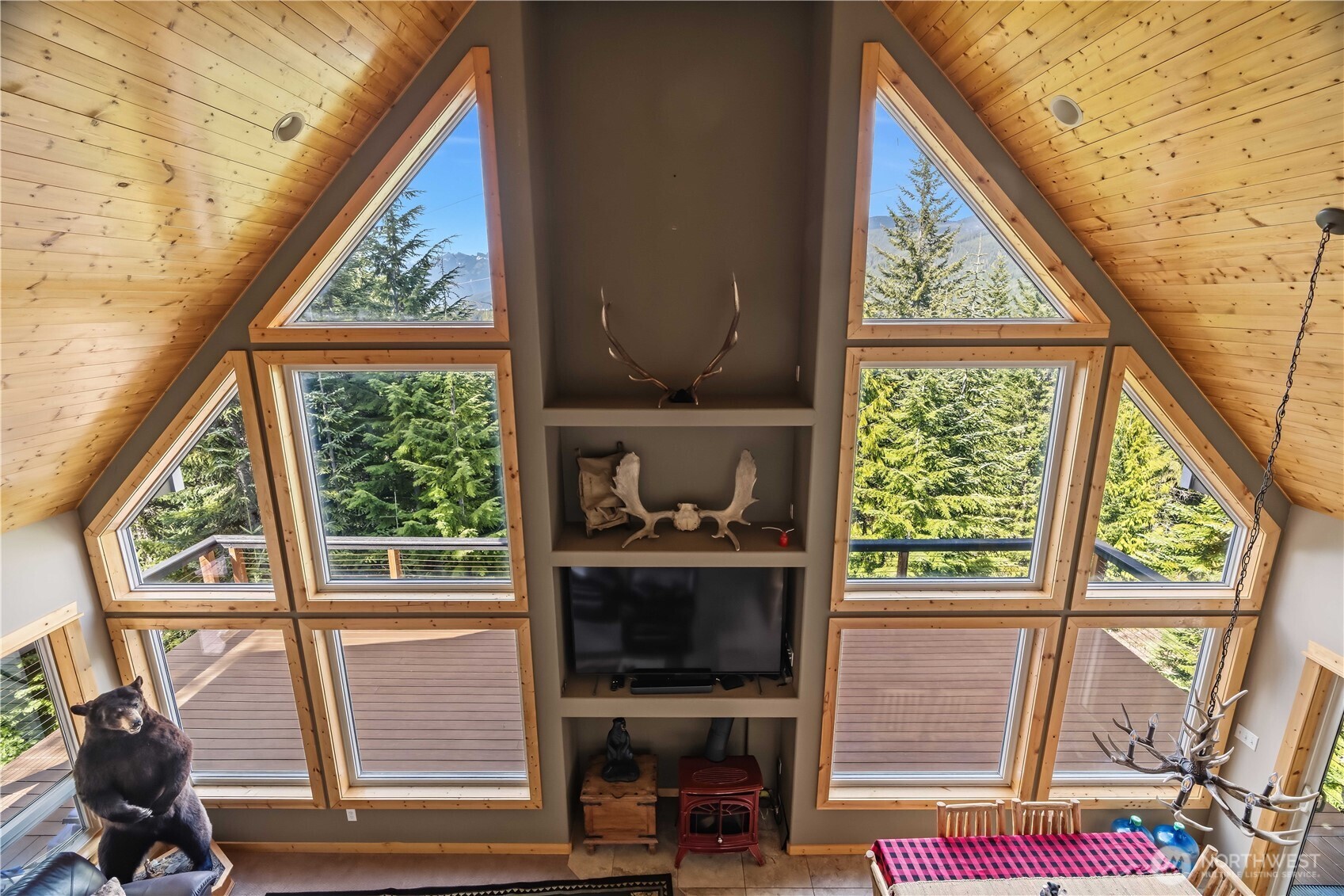 320 Lakeview Way , Easton, WA 98925