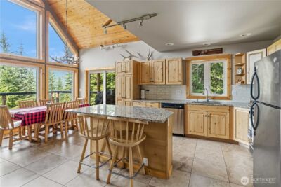 320 Lakeview Way , Easton, WA 98925 - Photo 6