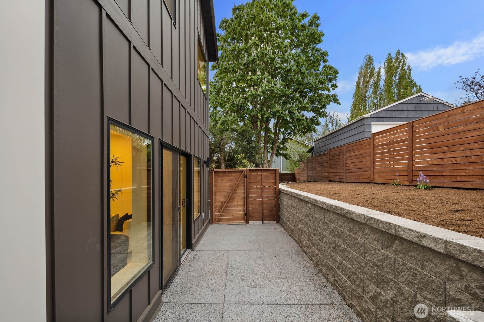 9024 Corliss Avenue N #B, Seattle, WA 98103