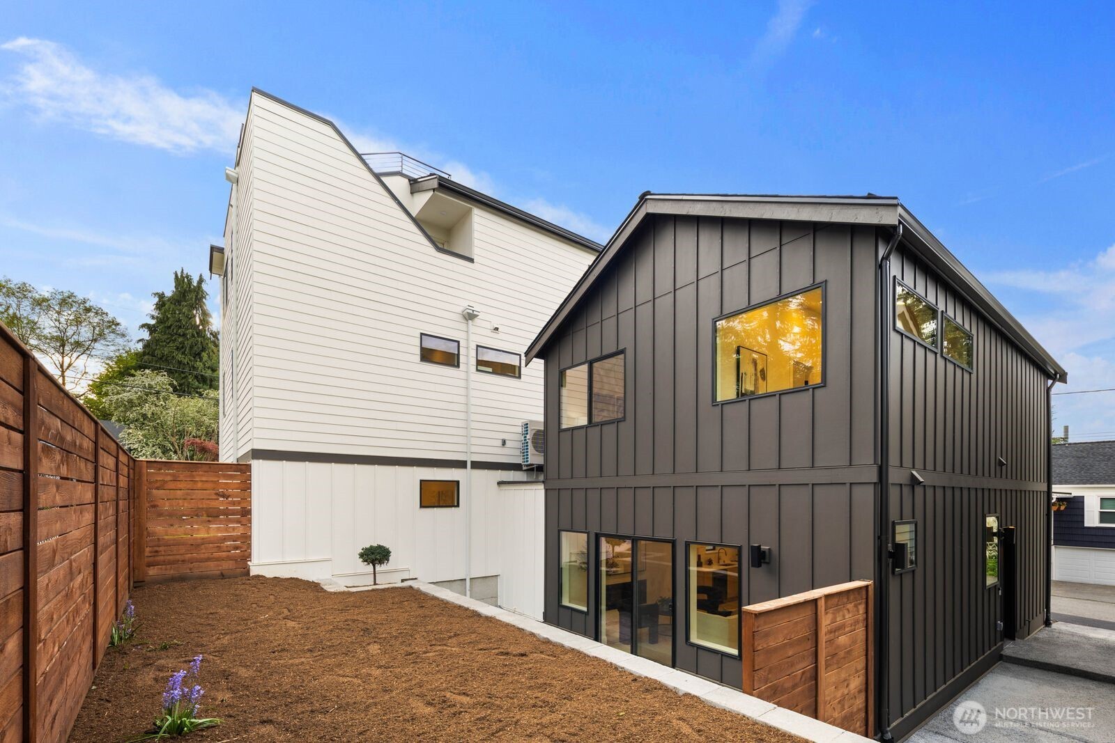 9024 Corliss Avenue N #B, Seattle, WA 98103
