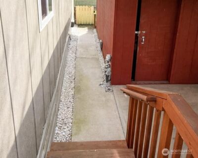 8314 38th Street E #4, Edgewood, WA 98371 - Photo 7