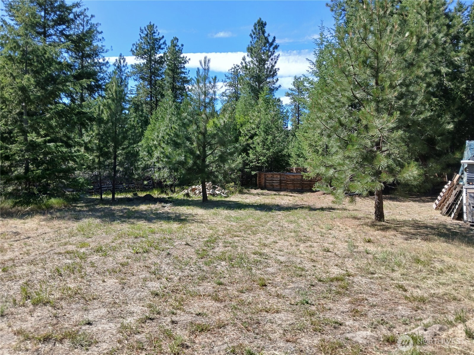 38 BROSER Way W, Tonasket, WA 98855