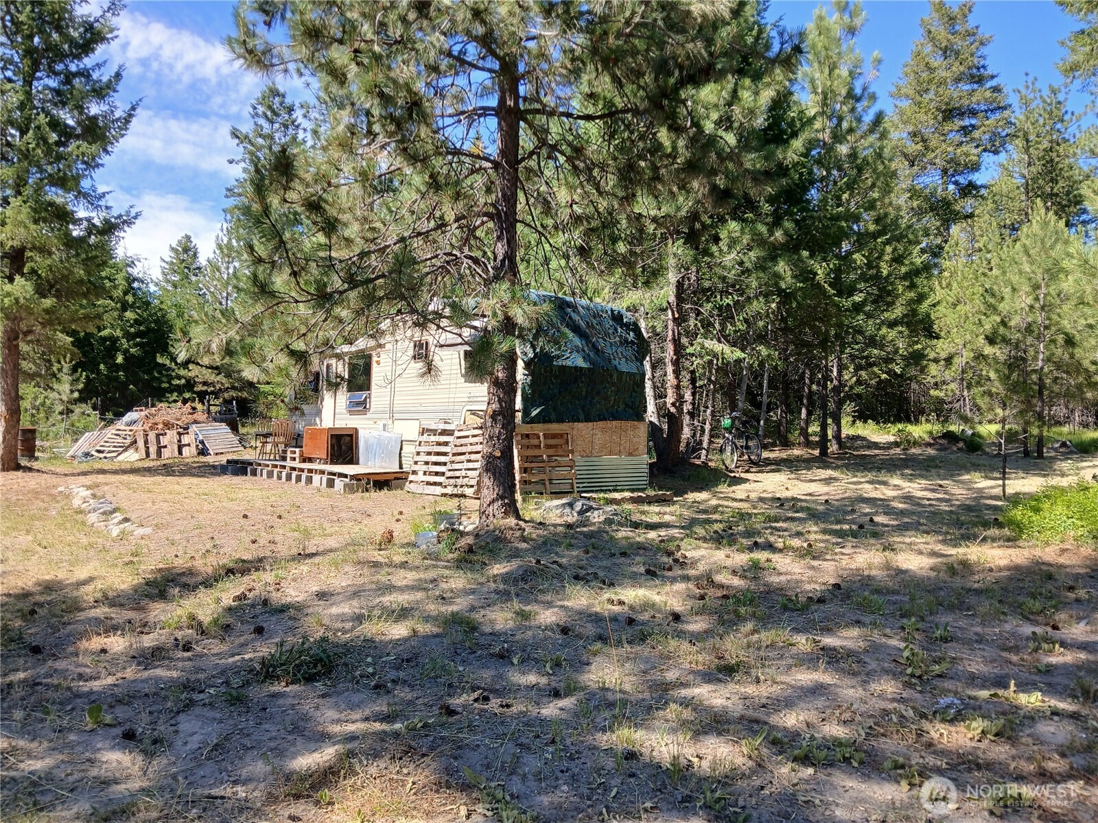 38 BROSER Way W, Tonasket, WA 98855