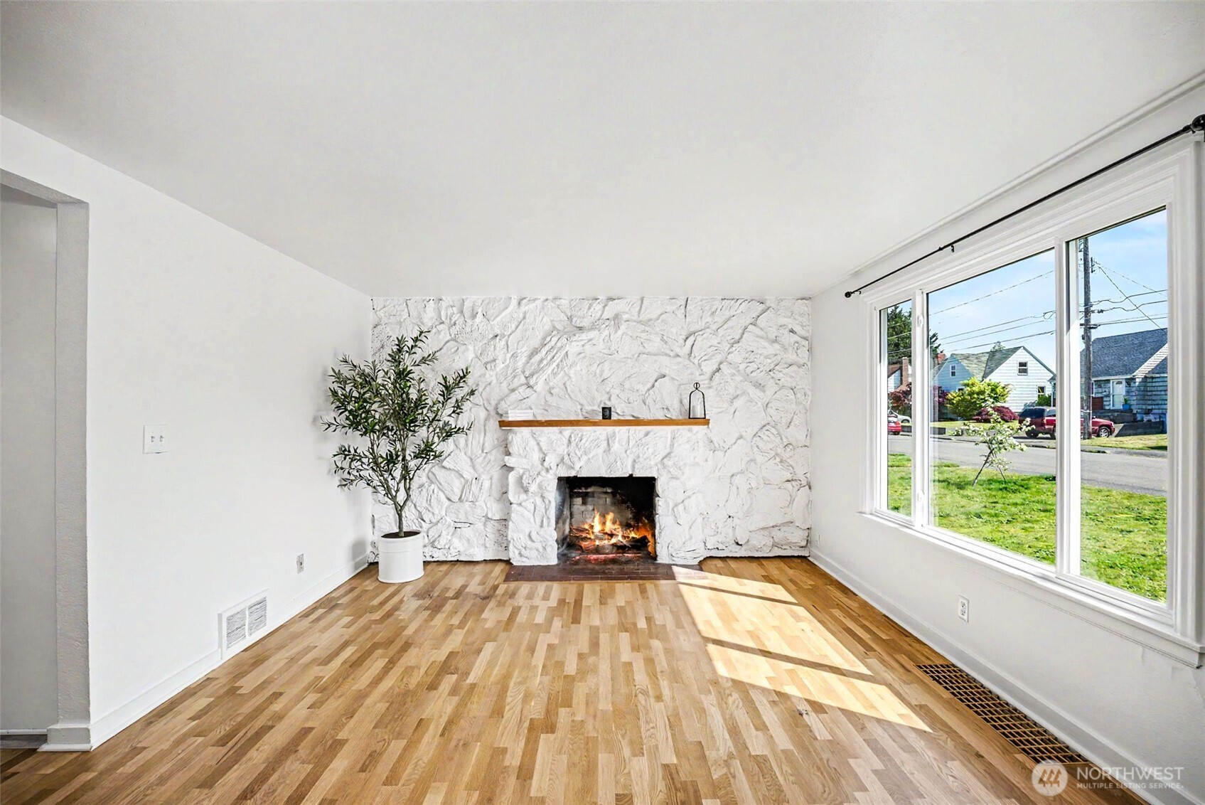 622 N Howard Street , Tacoma, WA 98406