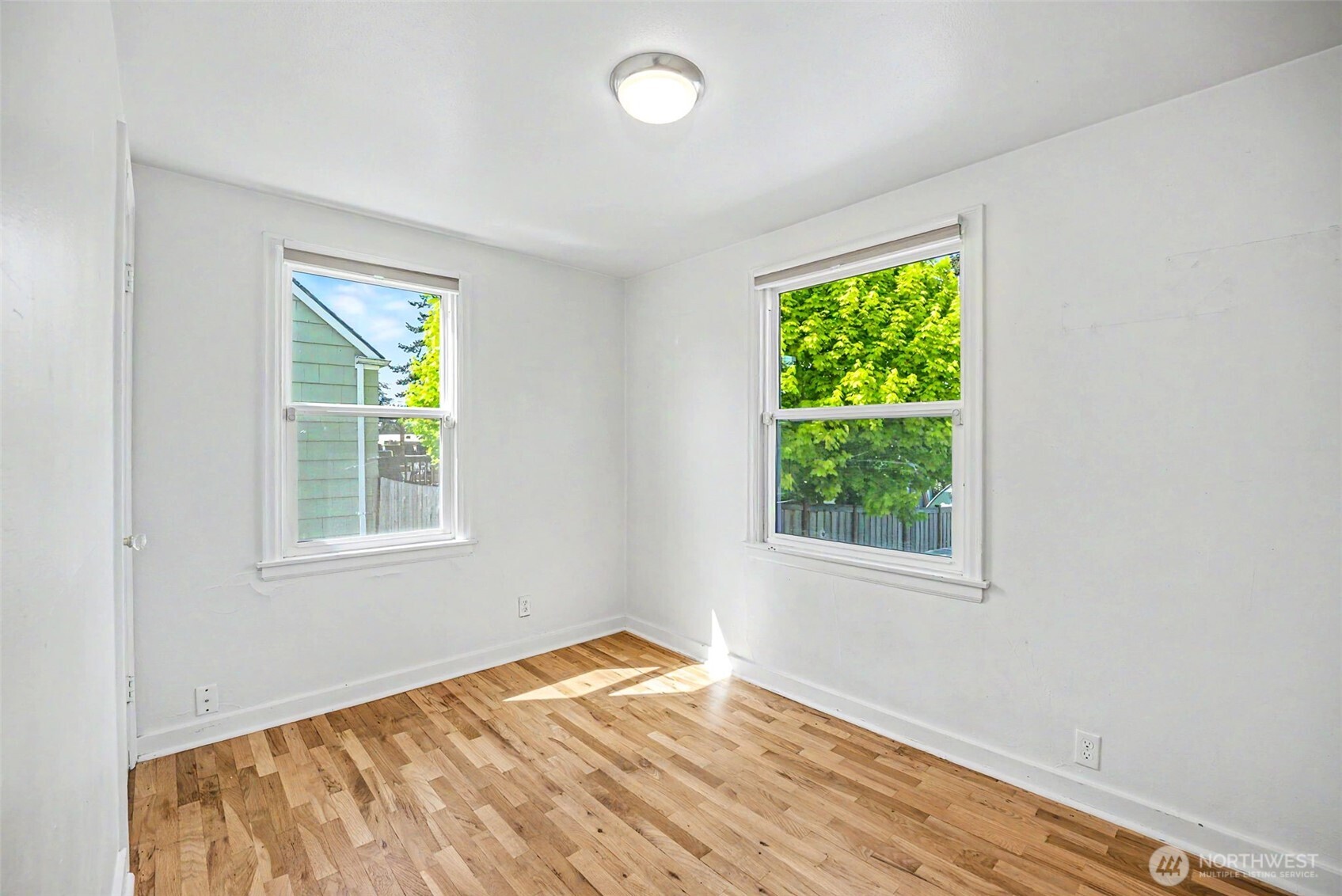 622 N Howard Street , Tacoma, WA 98406