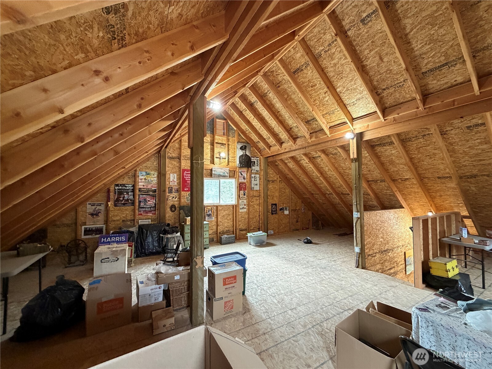 53 Cape Labelle Road , Tonasket, WA 98855