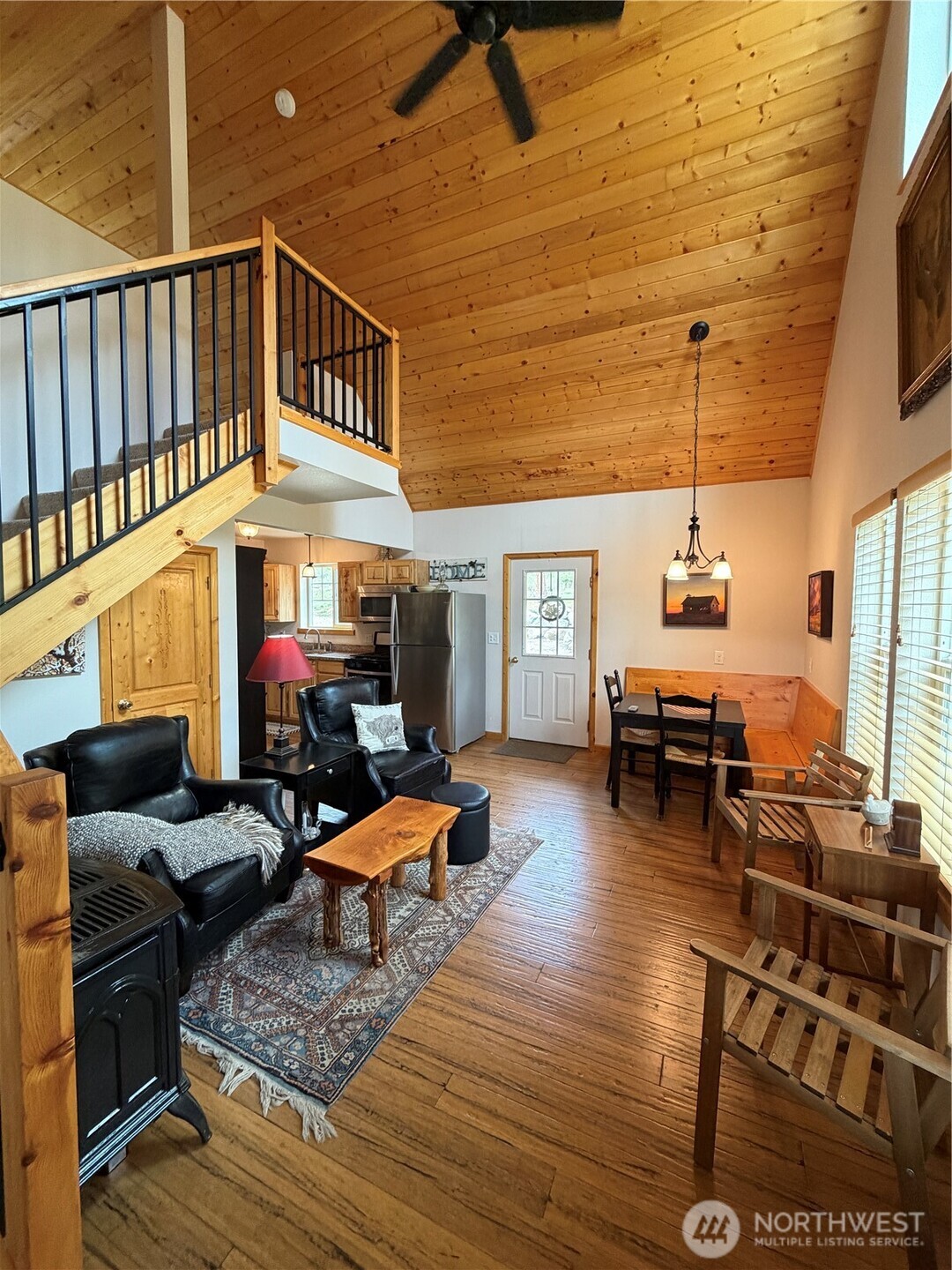 53 Cape Labelle Road , Tonasket, WA 98855