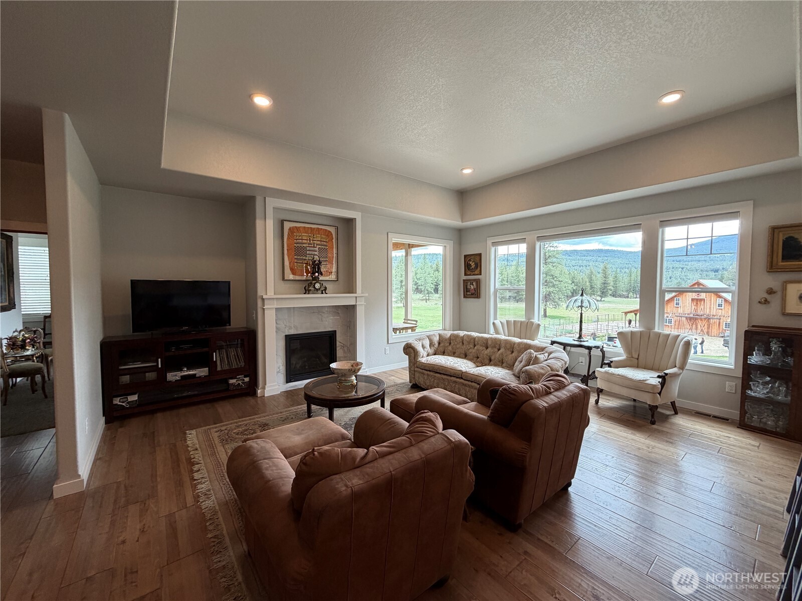 53 Cape Labelle Road , Tonasket, WA 98855